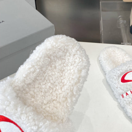 BALENCIAGA 25S FLAT SLIPPERS IN WHITE WOOL