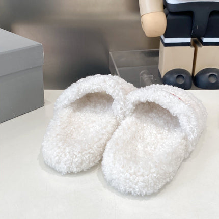 BALENCIAGA 25S FLAT SLIPPERS IN WHITE WOOL