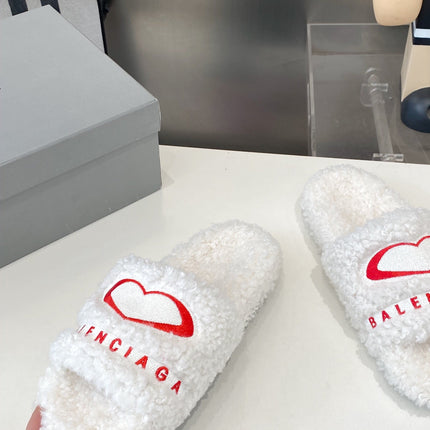BALENCIAGA 25S FLAT SLIPPERS IN WHITE WOOL