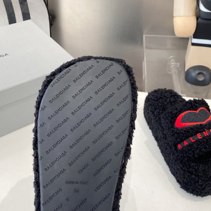 BALENCIAGA 25S SLIPPERS IN BLACK MIX RED WOOL