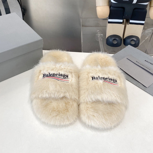 BALENCIAGA 25S FUR SLIPPERS IN LIGHT BEIGE FAUX SHEARLING
