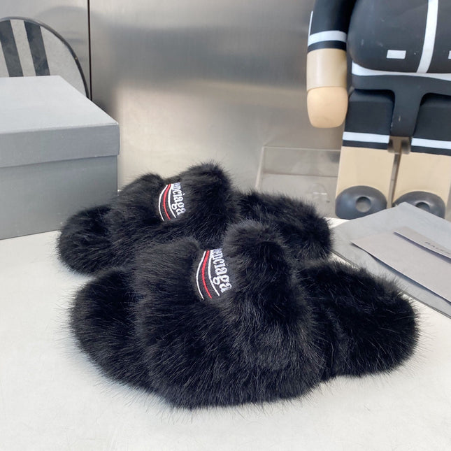 BALENCIAGA 25S FUR SLIPPERS IN BLACK FAUX SHEARLING