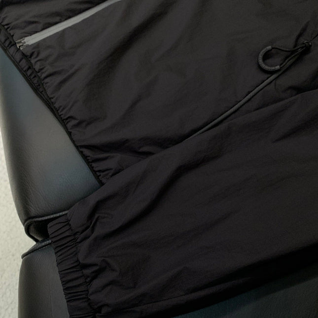 MONCLER 25S LIGHTWEIGHT HOODED JACKET 241