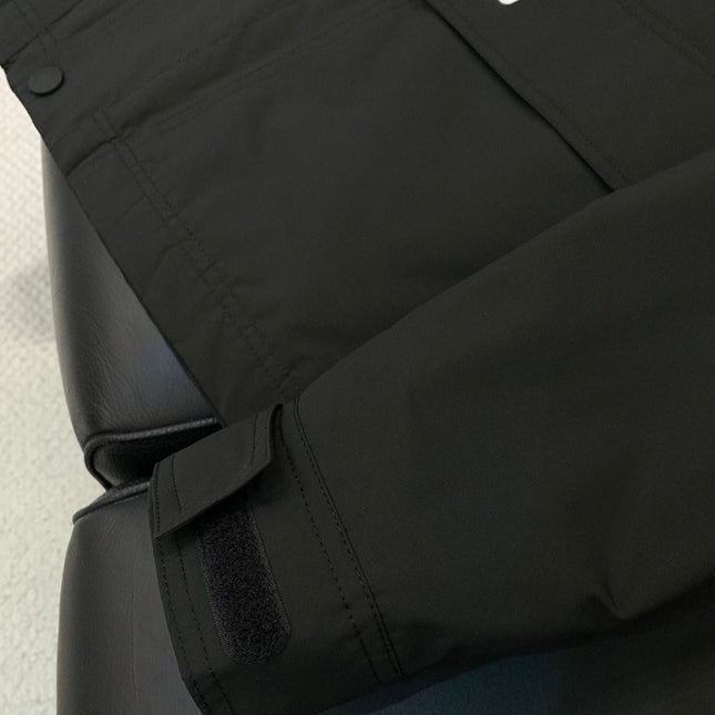 MONCLER 25S PROTECTIVE JACKET 242