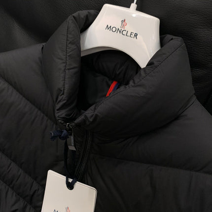 MONCLER JACKET STYLE 182
