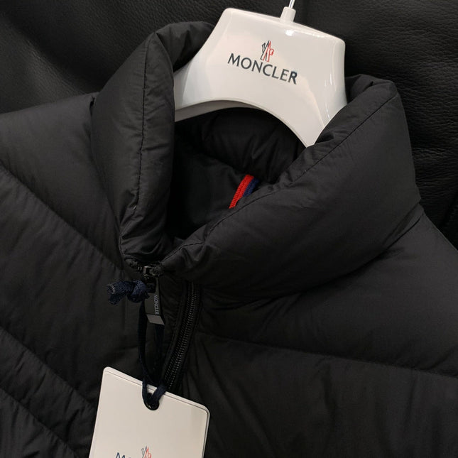 MONCLER JACKET STYLE 182
