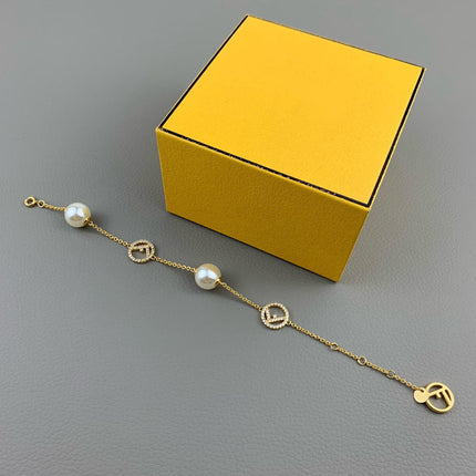 F BRACELET PEARL GOLD DIAMOND