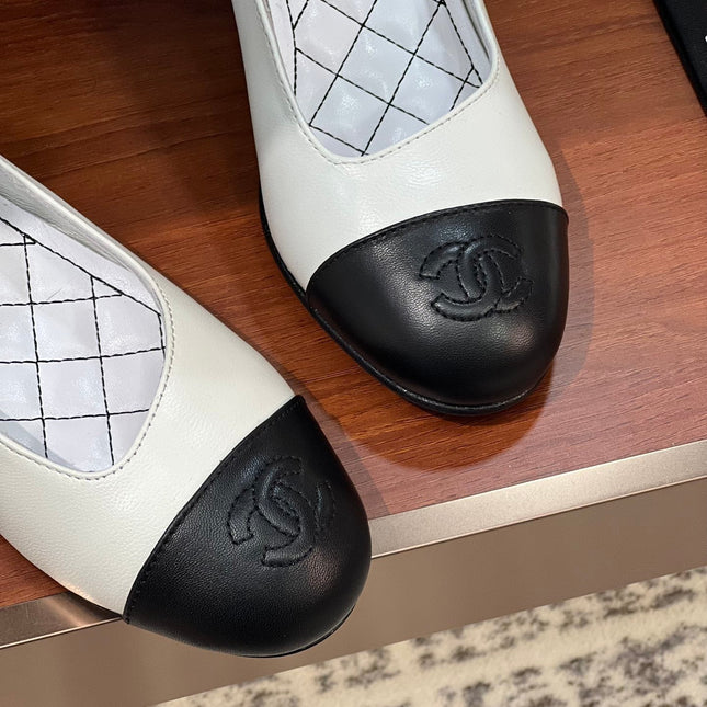 SLINGBACKS WHITE BLACK LAMBSKIN