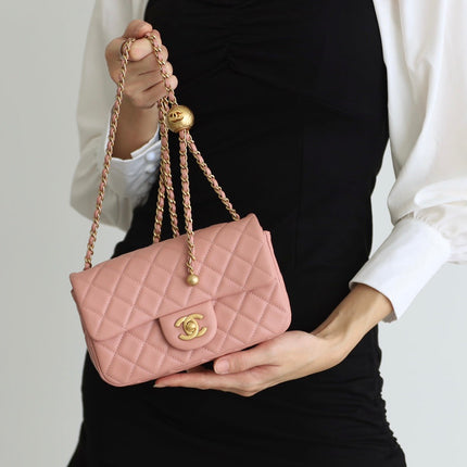 FLAP BAG 20CM BABY PINK LAMBSKIN GOLD HARDWARE