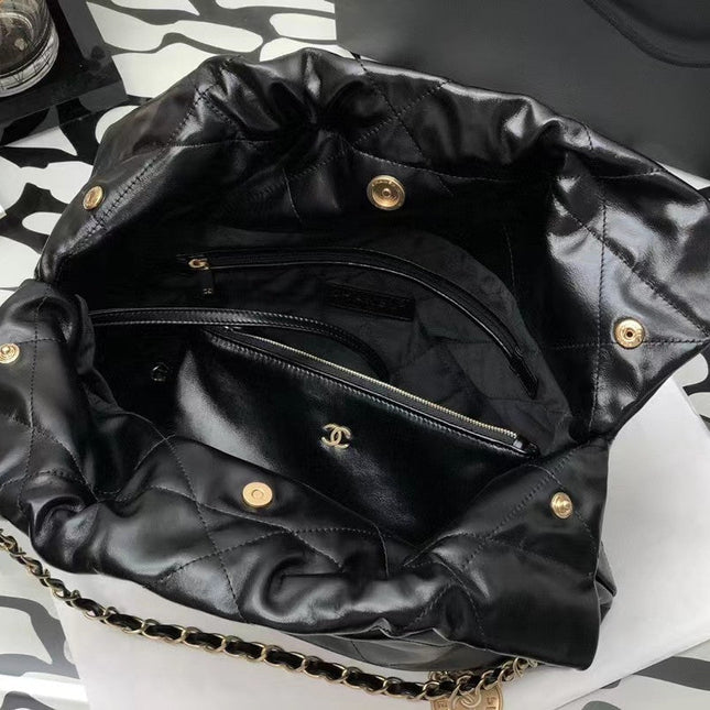 CC HOBO BAG 22 BLACK LAMBSKIN GOLD HARDWARE