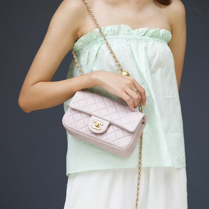 MINI RECTANGLE FLAP BAG 20CM LIGHT PINK LAMBSKIN GOLD HARDWARE