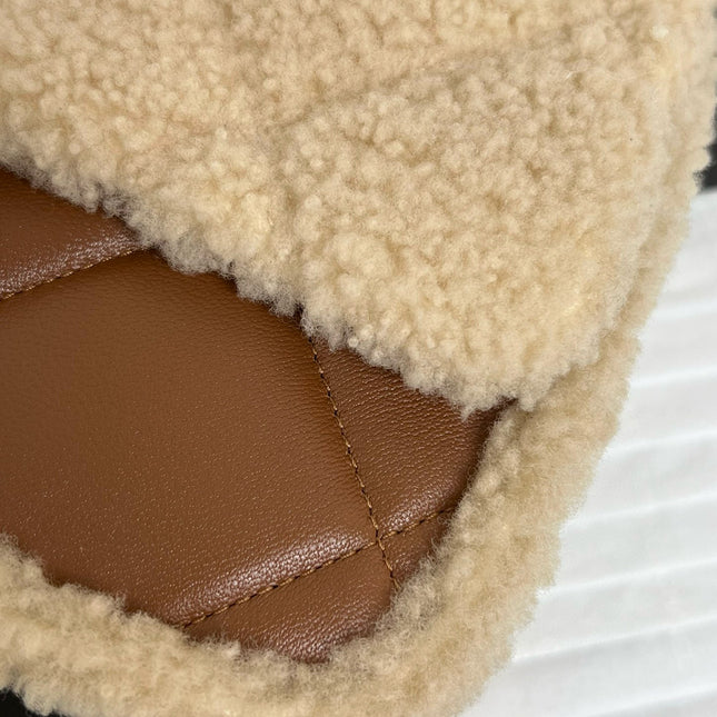 CC 24K TEDDY WOOL BAG LAMBSKIN IN BROWN