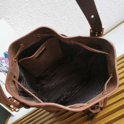 PRA BUCKET BAG 21 IN BROWN SUEDE