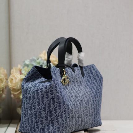 LARGE TOUJOURS 37 BLUE DENIM OBLIQUE JACQUARD