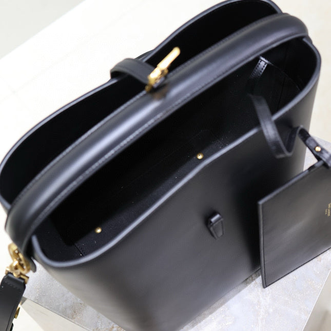 LE 37 MEDIUM BUCKET BAG 26 IN BLACK CALFSKIN GOLD HARDWARE