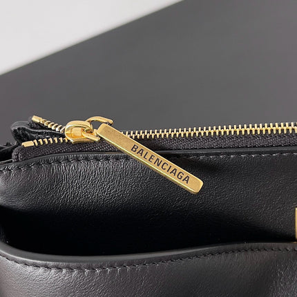 RODEO 22 IN BLACK CALFSKIN GOLD HARDWARE