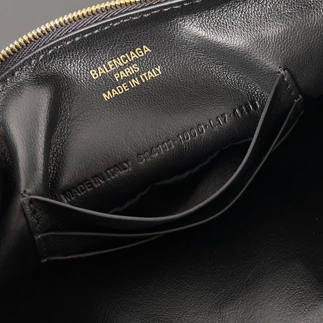 RODEO 22 IN BLACK CALFSKIN GOLD HARDWARE