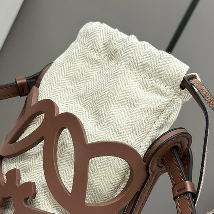 LOE BUCKET BAG 21 ANAGRAM IN BROWN CALFSKIN MIX CANVAS
