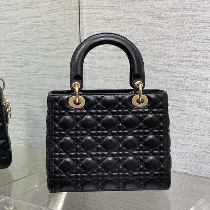 MEDIUM LADY BAG 24 IN BLACK CALFSKIN GOLD HARDWARE