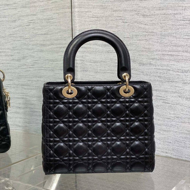 MEDIUM LADY BAG 24 IN BLACK CALFSKIN GOLD HARDWARE