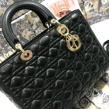 LARGE 32 LADY BAG IN BLACK LAMBSKIN WITH GOLD HARDWARE