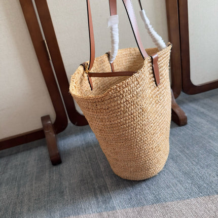 MEDIUM SUPPLE CELINE CLASSIC PANIER IN RAFFIA AND CALFSKIN