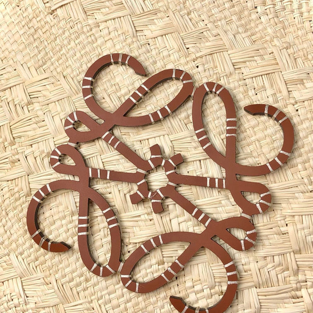 MEDIUM ANAGRAM BASKET BAG 46 IN BEIGE IRACA PALM AND TAN CALFSKIN