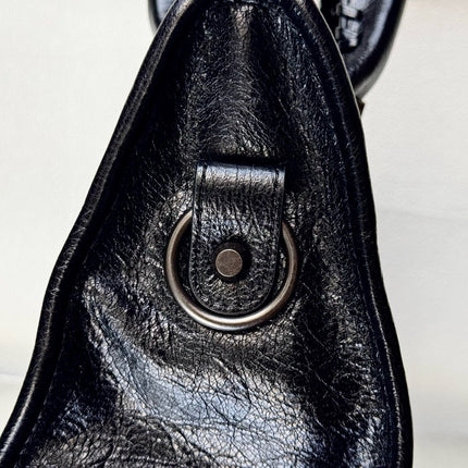 SMALL 30 LE CITY BAG IN BLACK LEATHER