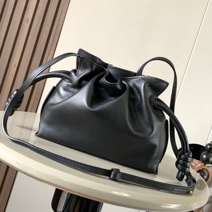 LOE MEDIUM 30 FLAMENCO KNOT IN BLACK LAMBSKIN