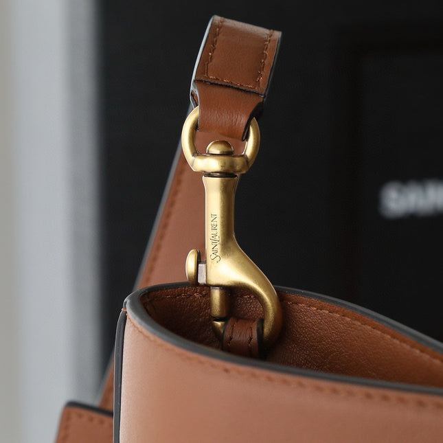 YSL Y BUCKET BAG 30 IN BROWN CALFSKIN