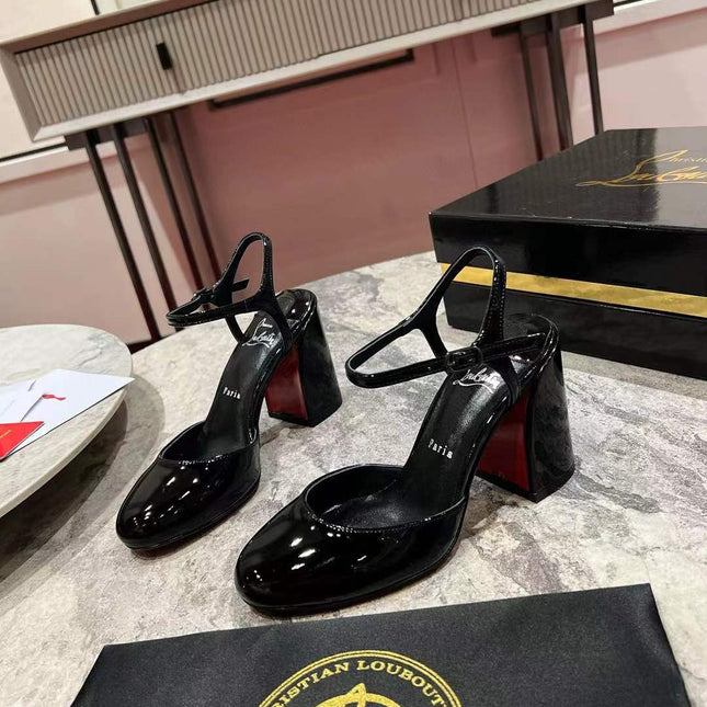 ANKLE STRAP HIGH HEELS IN BLACK PATENT CALFSKIN