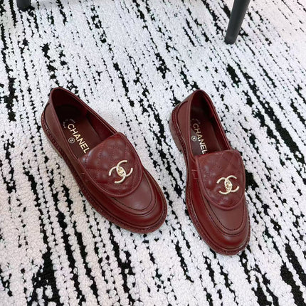 CC QUILTED FLAP LOAFERS IN BURGUNDY RED CALFSKIN GOLD HARDWARE
