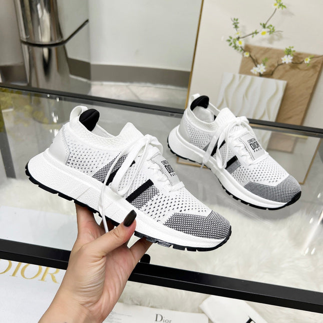 WALK'N'DIOR SNEAKERS IN WHITE AND BLACK MESH