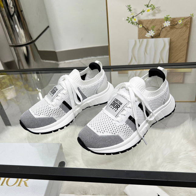 WALK'N'DIOR SNEAKERS IN WHITE AND BLACK MESH