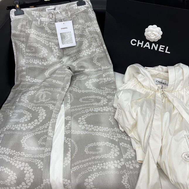 CC WIDE LEG PANTS IN GREY FLORAL SILK