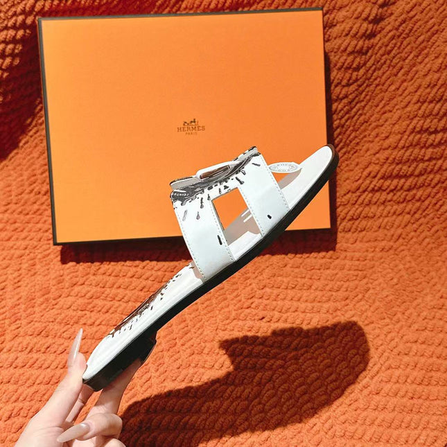 0RAN SANDAL IN BLACK MIX WHITE CALFSKIN