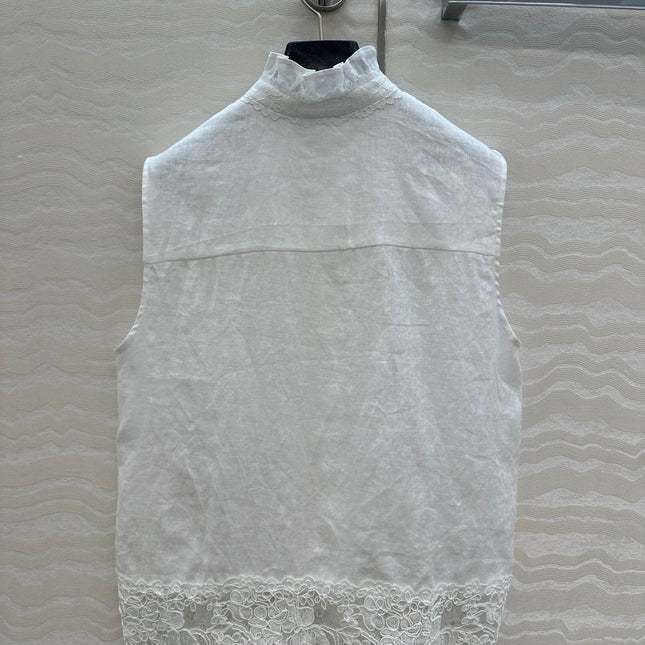 SLEEVELESS BLOUSE IN WHITE LINEN LACE TRIM AND NECK TIE