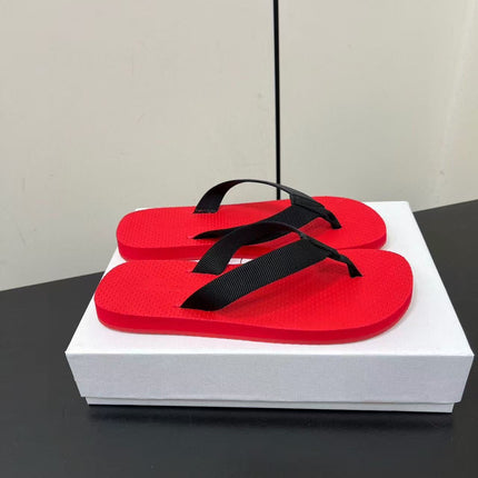 THE ROW THICK-SOLED FLIP FLOPS IN RED RUBBER