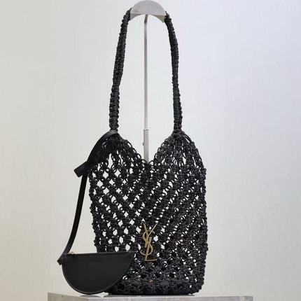 YSL SHOULDER BAG 33 IN BLACK WOVEN RAFFIA