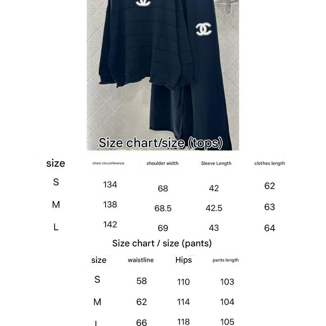 CC WHITE LOGO SET IN BLACK WOOL