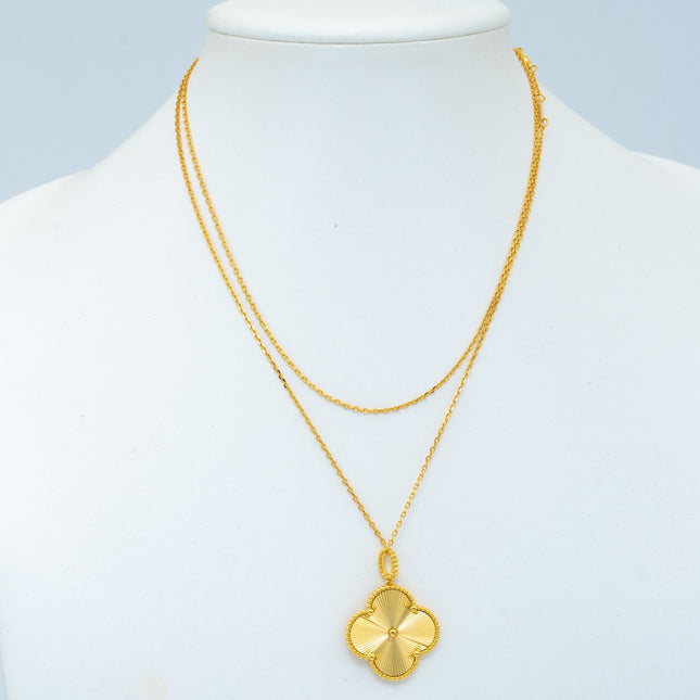 VINTAGE CLOVER PEDANT NECKLACE GOLD