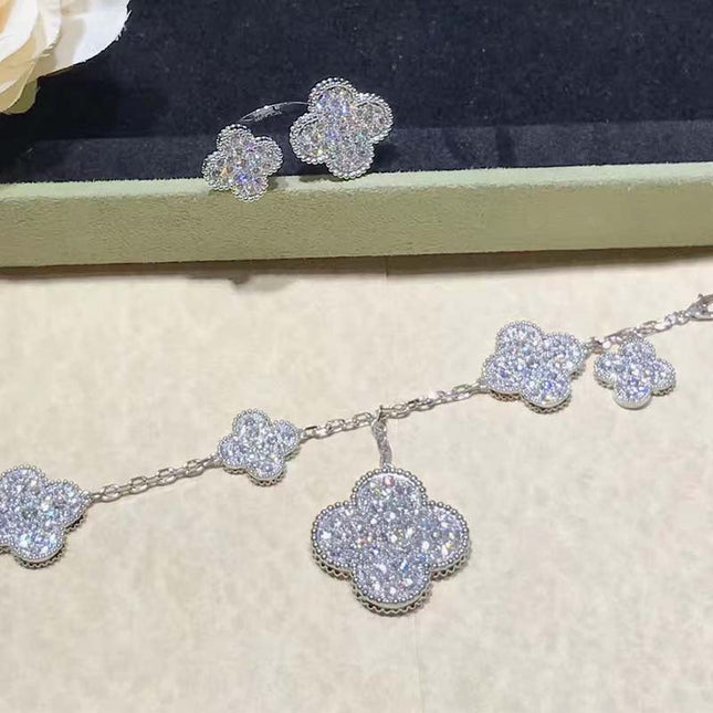 CLOVER 5 MOTIFS BIG SILVER DIAMOND BRACELET