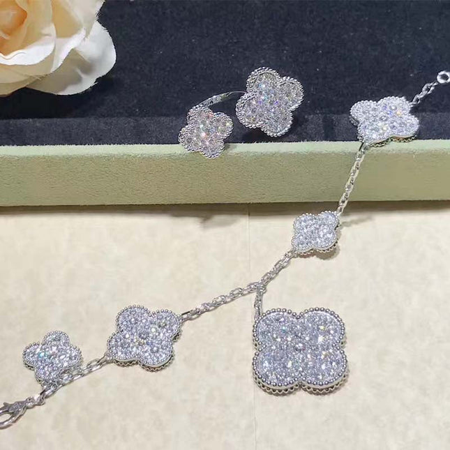 CLOVER 5 MOTIFS BIG SILVER DIAMOND BRACELET