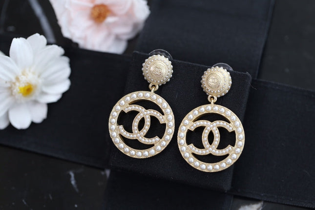 DOUBLE C PEARL GOLD EARRINGS