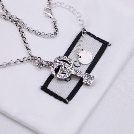 GG SILVER DOUBLE G KEY NECKLACE