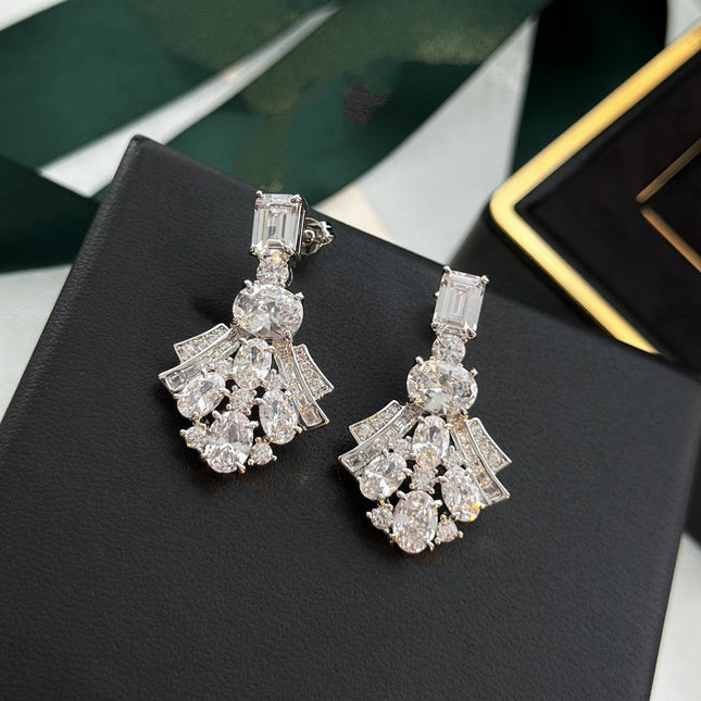 GRA SILVER DIAMOND EARRINGS