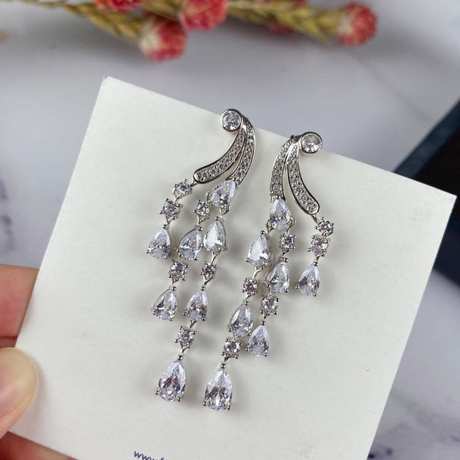 TRIPE SILVER DIAMOND WATER DROP EARRINGS