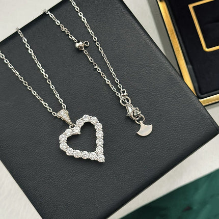 HEART SILHOUETTE SILVER DIAMOND NECKLACE