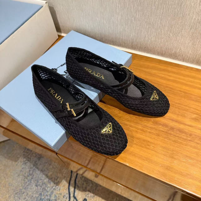 BALLERINAS BALLET FLATS IN BLACK MESH FABRIC