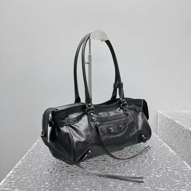 NEO CAGOLE 32 IN BLACK CALFSKIN BLACK HARDWARE